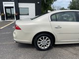 Used 2011 Buick Lucerne CXL w/ Driver Confidence Package image 4