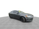 Used 2017 Ford Fusion SE image 2