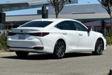 Used 2024 Lexus ES 300h w/ Premium Package image 4