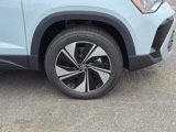 New 2025 Volkswagen Taos SE image 2