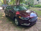 Used 2017 Ford Fusion SE w/ Fusion SE Technology Package image 3