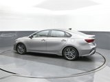 Used 2023 Kia Forte GT-Line image 5