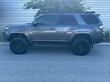 Used 2018 Toyota 4Runner SR5 Premium image 2