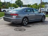 Used 2022 Volkswagen Passat 2.0T SE image 4