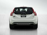 Used 2018 Volvo V60 T5 Cross Country w/ Convenience Package image 4