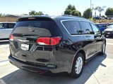 Certified 2021 Chrysler Voyager Lxi image 5
