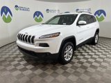 Used 2018 Jeep Cherokee Latitude Plus w/ Comfort/Convenience Group image 2