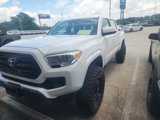 Used 2017 Toyota Tacoma SR image 2
