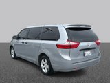 Used 2017 Toyota Sienna L image 6