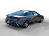 New 2025 Hyundai Elantra SE image 5