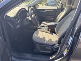Used 2022 Ford Escape SE image 4