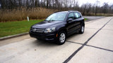 Used 2016 Volkswagen Tiguan S image 3