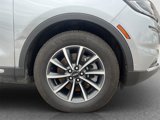 Used 2021 Lincoln Nautilus AWD image 2