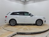 Used 2017 Audi Q7 3.0T Prestige image 4