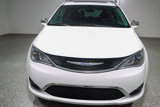 Used 2019 Chrysler Pacifica Limited image 4