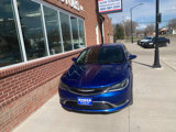 Used 2016 Chrysler 200 Limited w/ Convenience Group image 3