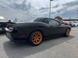 Used 2016 Dodge Challenger R/T image 3