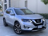 Used 2018 Nissan Rogue SL w/ Premium Package image 2