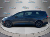 Used 2019 Chrysler Pacifica Touring Plus image 6