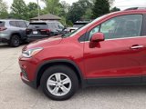 Used 2019 Chevrolet Trax LT w/ Driver Confidence Package image 2