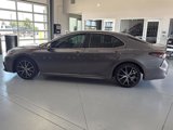 Used 2024 Toyota Camry SE image 2