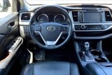 Used 2018 Toyota Highlander Limited Platinum image 5