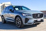 Used 2023 Volvo XC60 B5 Plus image 3