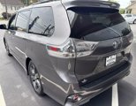 Used 2015 Toyota Sienna SE Premium image 3