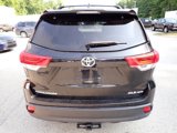 Used 2018 Toyota Highlander XLE image 4