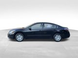 Used 2010 Nissan Altima 2.5 S image 2