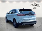 Used 2020 Ford Edge Titanium image 5