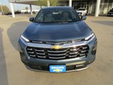 New 2025 Chevrolet Equinox LT image 2