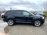 Used 2018 Ford Explorer XLT w/ Equipment Group 202A image 4