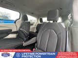 Used 2023 Chrysler Voyager LX image 3