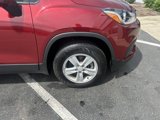 Used 2022 Chevrolet Trax LT w/ LT Convenience Package image 4