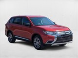 Used 2016 Mitsubishi Outlander SE image 3