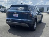 New 2026 Chevrolet Equinox LT w/ Convenience Package II image 4
