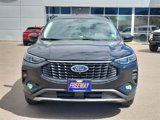 Used 2023 Ford Escape SE w/ PHEV Premium Package image 4