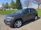Used 2022 Jeep Compass Latitude image 2