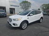 Used 2018 Ford Escape SE w/ Ford Safe & Smart Package image 2