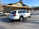 Used 2017 Volkswagen Golf Alltrack SE image 3