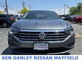 Used 2021 Volkswagen Jetta SE image 2