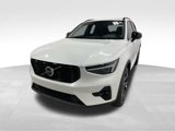 Used 2025 Volvo XC40 B5 Plus w/ Protection Package Premier image 4