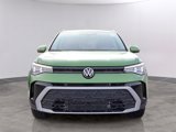 New 2025 Volkswagen Taos SE image 2