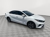 Used 2024 Kia Forte LXS image 3