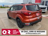 Used 2019 Ford Escape SE image 3
