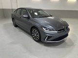New 2025 Volkswagen Jetta SE image 4