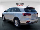 Used 2020 Kia Sorento LX image 5