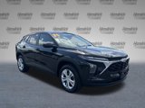 Used 2024 Chevrolet Trax LS image 2
