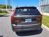 Used 2022 Volvo XC60 B5 Momentum w/ Advanced Package image 6